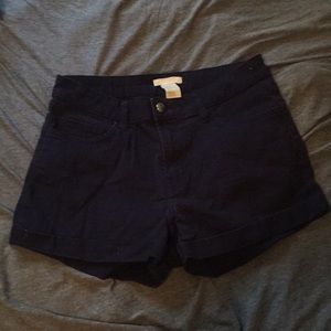 Dark blue shorts
